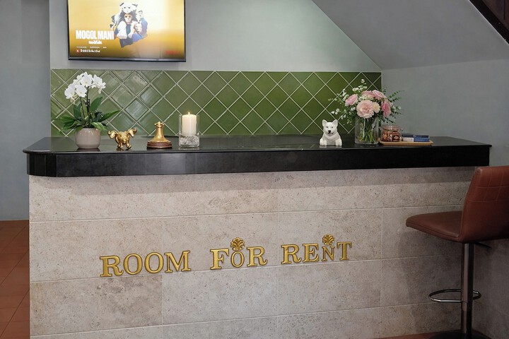 Guest Lobby
