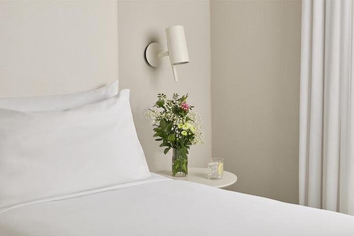 Room 10 of 43