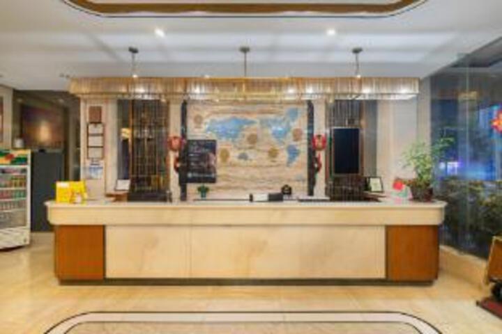 Runjing Concept Hotel