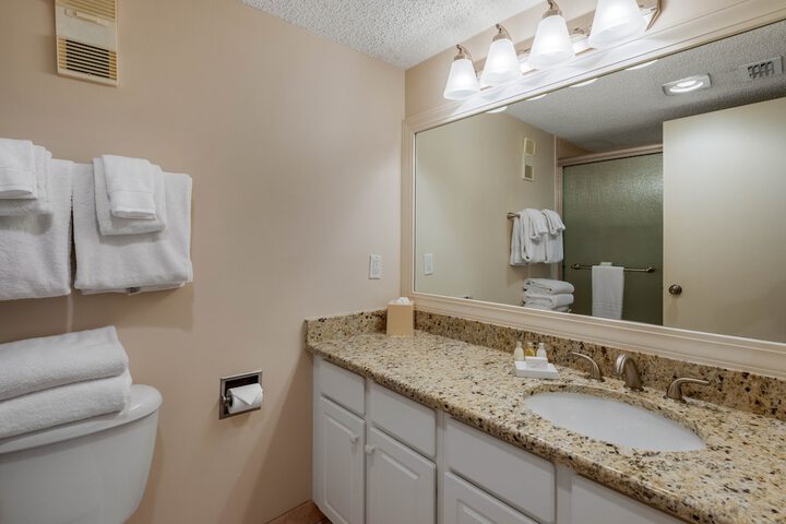Room 138 of 190