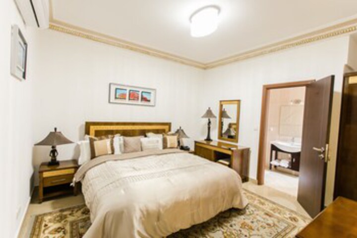 Room 22 of 25