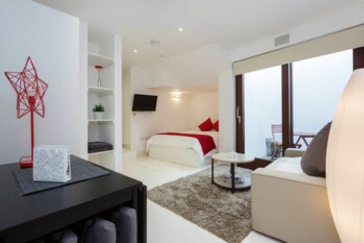 Wimbledon Deluxe Studio
