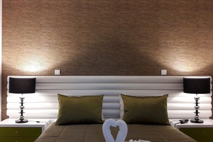 Hotel 68 of 73