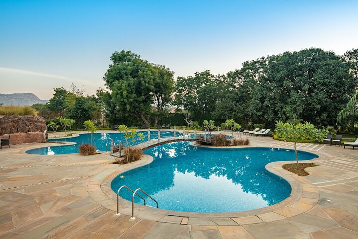 Pool 59 of 103