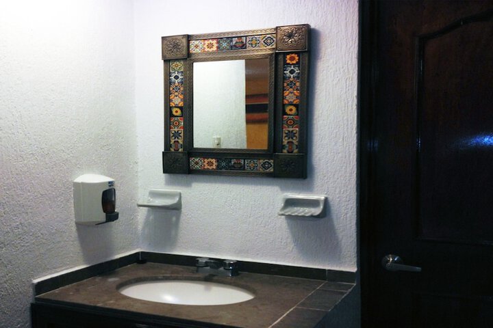 Room 28 of 31