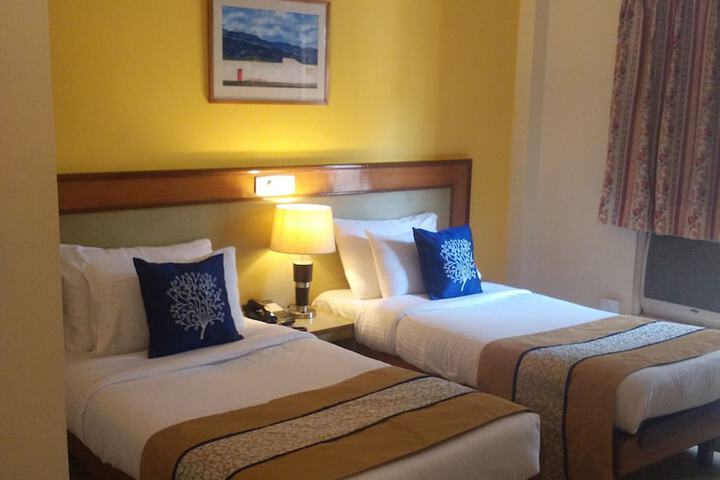 Room 3 of 11