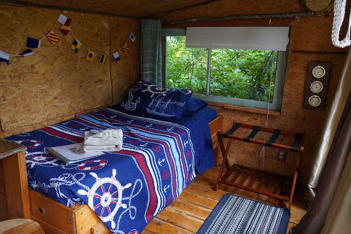 Room 10 of 97