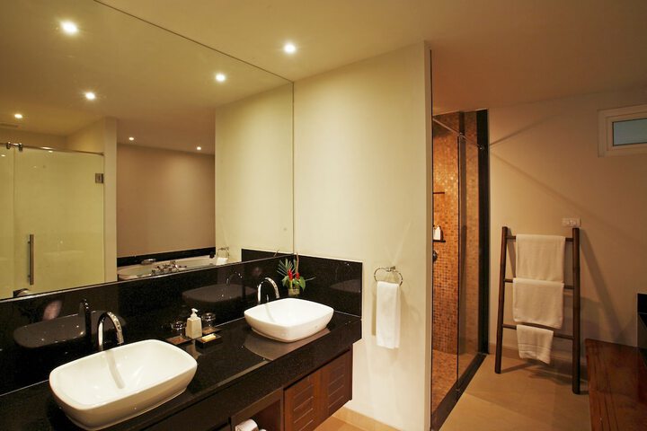 Room 41 of 50