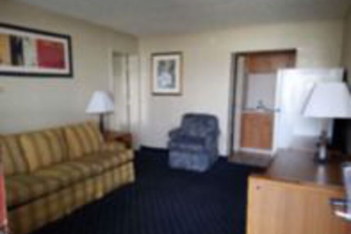 Room 34 of 39