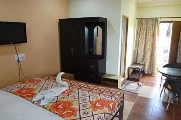 Room 9 of 33