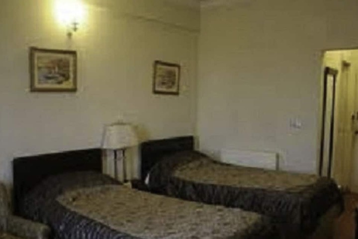 Room 17 of 45