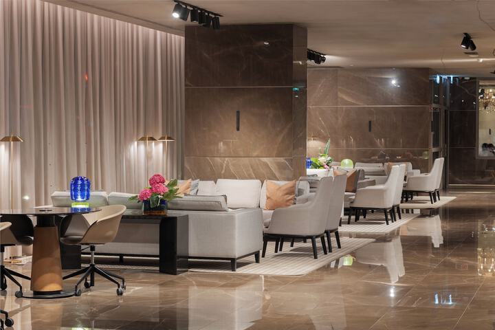 Lobby Photos