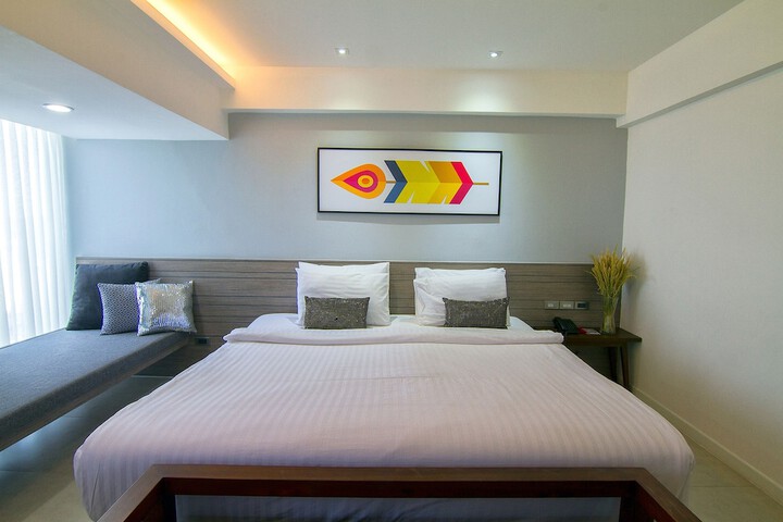 Room 25 of 90