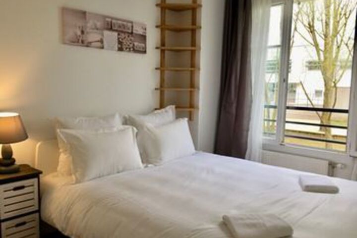 Room 7 of 23