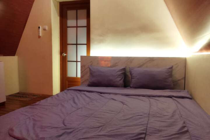 Room 27 of 59
