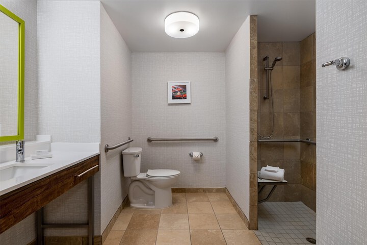 Bathroom shower