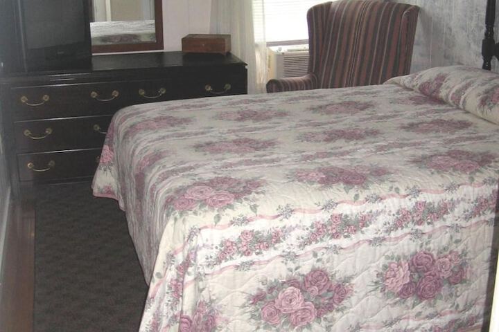 Room 14 of 39