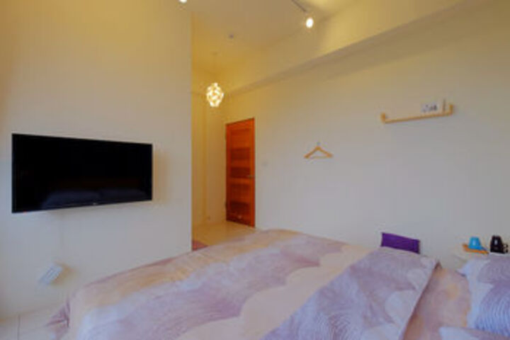 Room 7 of 22
