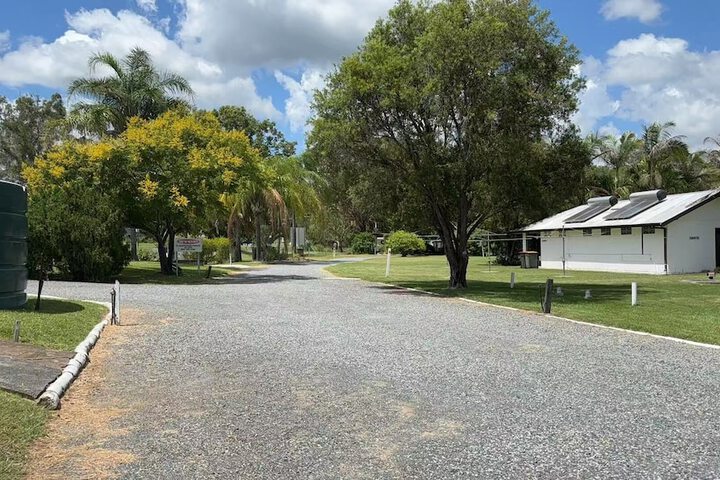 1 Showgrounds Road Horse Creek QLD 4714