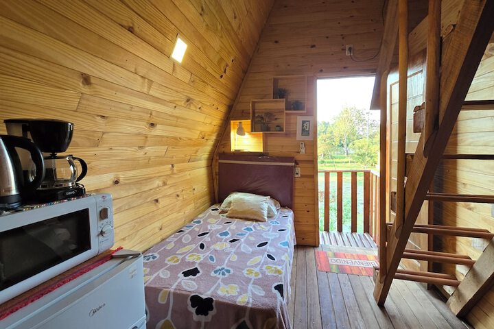 Room 27 of 81