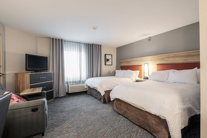 1 Queen Studio Suite (8 of 14)