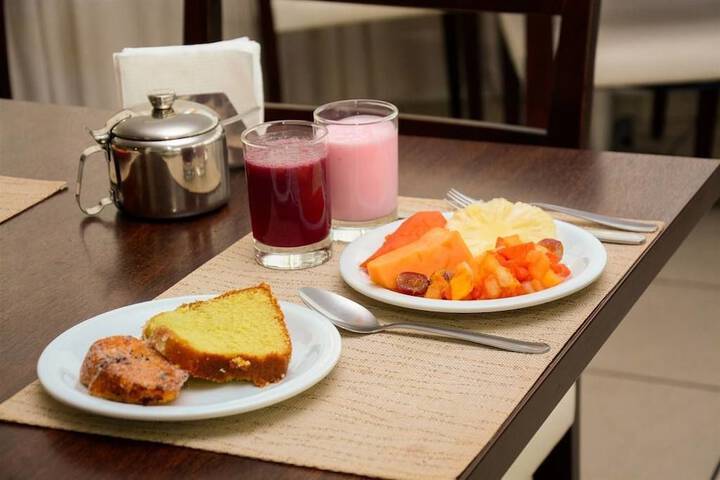 Breakfast area