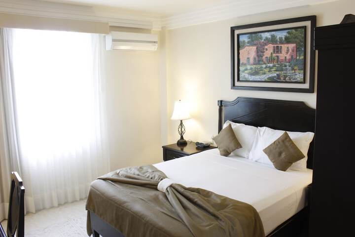 Room 5 of 31