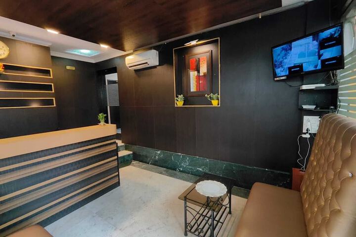 Hotel Interior 3 of 22