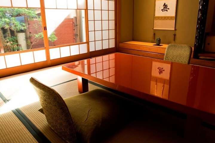 Room 14 of 31