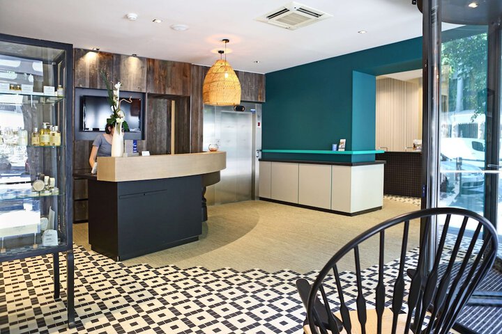 Guest Lobby