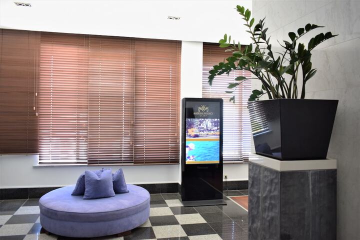 Guest Lobby