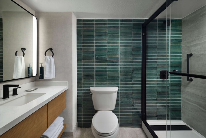 Bathroom shower