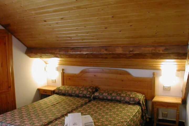 Room 6 of 41
