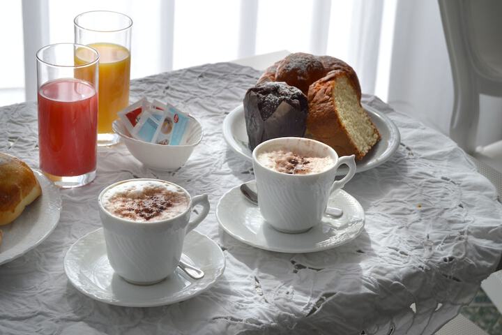 Breakfast/Coffee Service 57 of 79