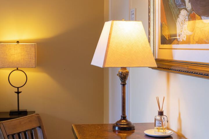 Room 16 of 52