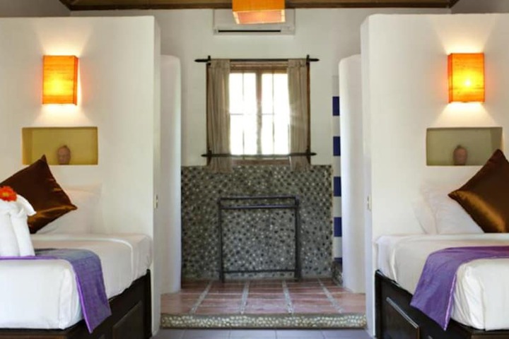 Room 9 of 47