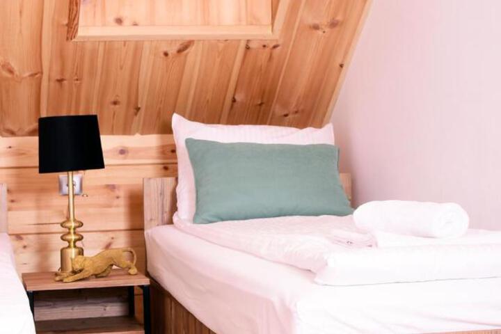 General 22 of 25