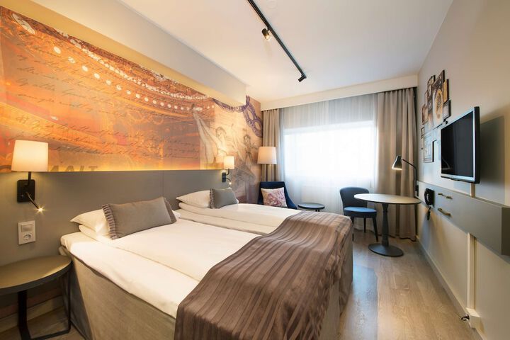 Room 10 of 57