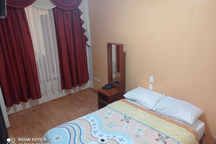 Room 2 of 7
