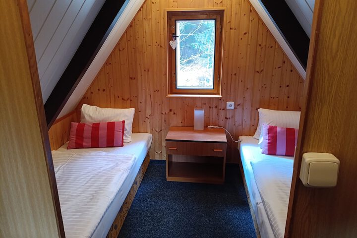Room 6 of 24