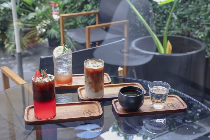 Breakfast/Coffee Service 44 of 58