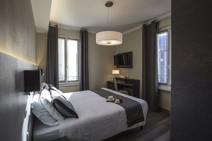 Room 9 of 43