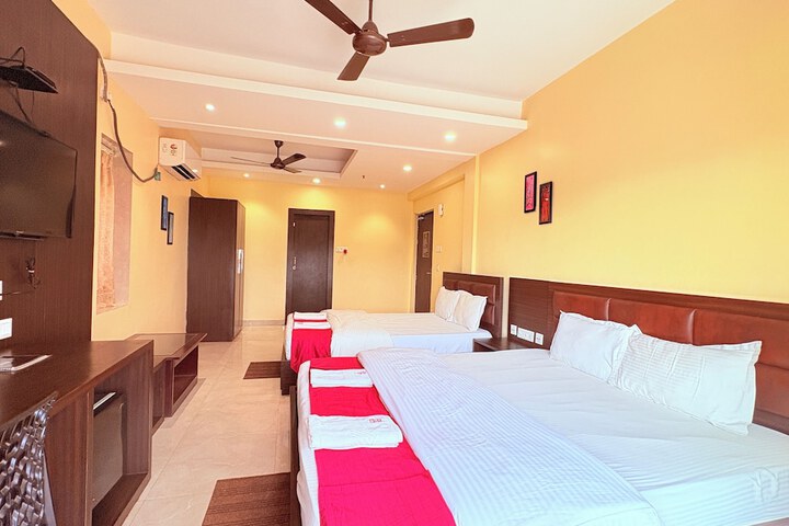Room 27 of 77