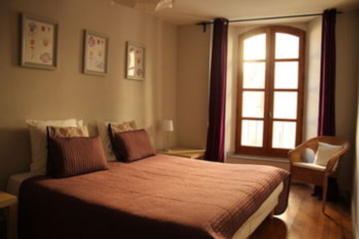 Room 25 of 53