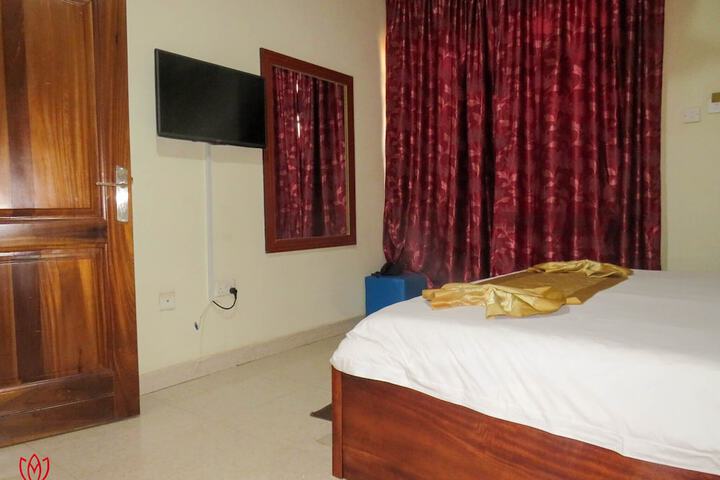Room 21 of 119