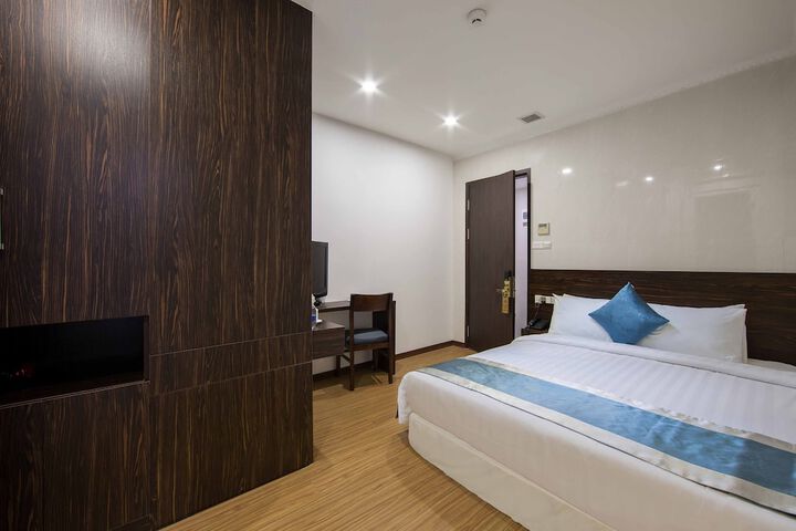 Room 19 of 45
