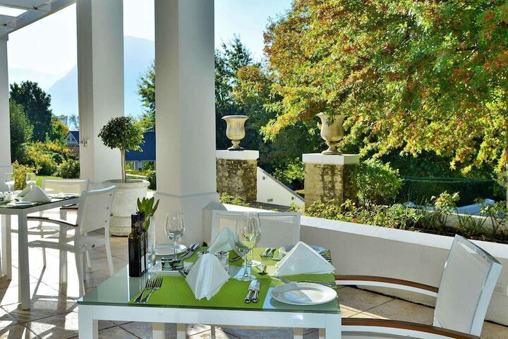 Terrace/Patio 400 of 517