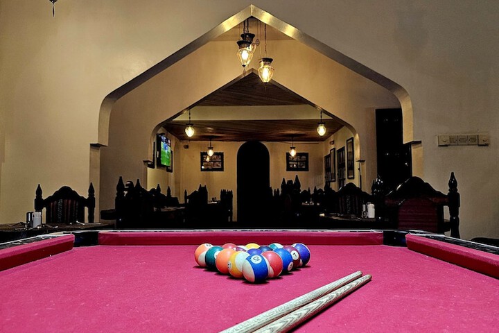 Pool 93 of 127