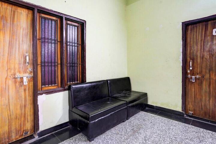 Hotel Radhey inn in Kanpur
