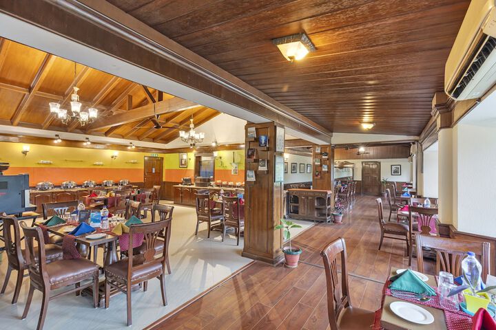 Dining Photos